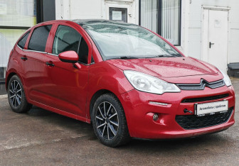 Подержанный автомобиль Citroen C3 Hatchback 2010 года (3 фото)