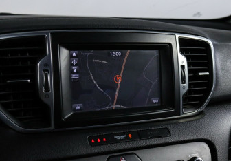 Подержанный автомобиль Kia Sportage 2017 года (13 фото)