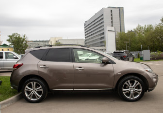 Подержанный автомобиль Nissan Murano Suv 2013 года (3 фото)