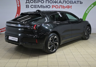 Подержанный автомобиль Zeekr 001 2022 года (3 фото)