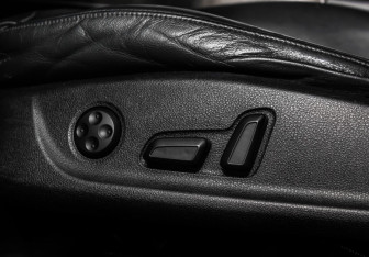 Подержанный автомобиль Audi A6 Sedan 2014 года (20 фото)