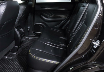 Подержанный автомобиль Haval F7x 2021 года (18 фото)