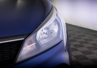 Подержанный автомобиль Kia Rio Hatchback 2021 года (17 фото)