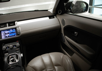 Подержанный автомобиль Land Rover Range Rover Evoque 2012 года (25 фото)