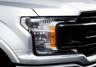 Подержанный автомобиль Ford F-150 2019 года (16 фото)