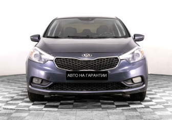 Подержанный автомобиль Kia Cerato Sedan 2014 года (2 фото)