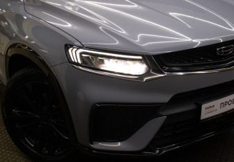 Подержанный автомобиль Geely Tugella 2023 года (27 фото)