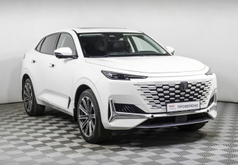 Подержанный автомобиль Changan UNI-K 2023 года (3 фото)