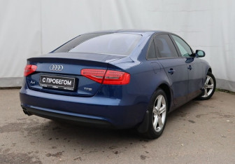 Подержанный автомобиль Audi A4 Sedan 2015 года (4 фото)