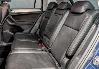 Подержанный автомобиль Volkswagen Tiguan 2017 года (12 фото)