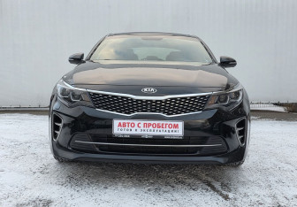Подержанный автомобиль Kia Optima Sedan 2017 года (2 фото)