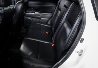 Подержанный автомобиль Mitsubishi ASX 2018 года (10 фото)