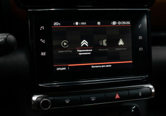 Подержанный автомобиль Citroen C3 Aircross 2018 года (18 фото)