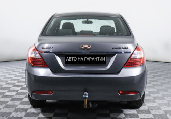 Подержанный автомобиль Geely Emgrand EC7 Sedan 2014 года (4 фото)