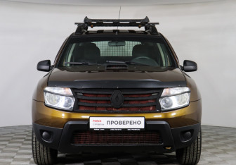Подержанный автомобиль Renault Duster 2013 года (2 фото)