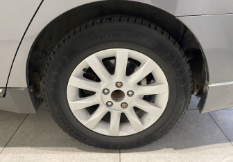 Подержанный автомобиль Nissan Teana 2007 года (12 фото)