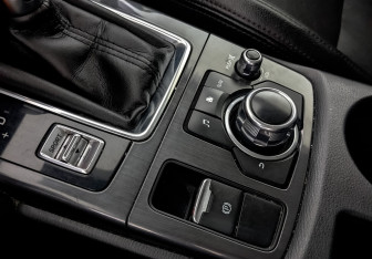 Подержанный автомобиль Mazda CX-5 2015 года (26 фото)