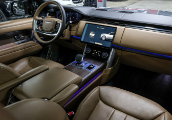 Подержанный автомобиль Land Rover Range Rover 2022 года (11 фото)