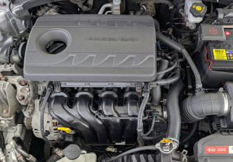 Подержанный автомобиль Kia Cerato Sedan 2020 года (9 фото)