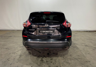 Подержанный автомобиль Nissan Murano Suv 2018 года (6 фото)