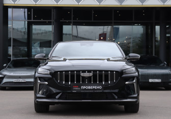 Подержанный автомобиль Geely Preface 2024 года (2 фото)