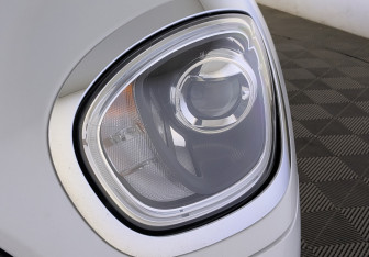 Подержанный автомобиль MINI Countryman 2020 года (11 фото)