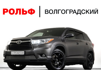 Подержанный автомобиль Toyota Highlander 2014 года (29 фото)