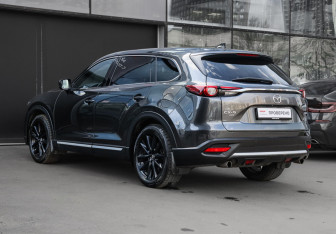 Подержанный автомобиль Mazda CX-9 2021 года (6 фото)