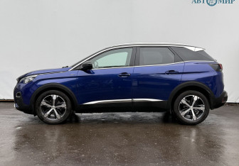 Подержанный автомобиль Peugeot 3008 2017 года (8 фото)