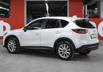 Подержанный автомобиль Mazda CX-5 2013 года (7 фото)