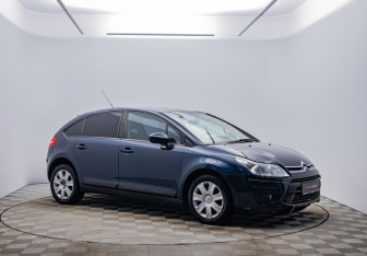 Подержанный автомобиль Citroen C4 Hatchback 2010 года (3 фото)