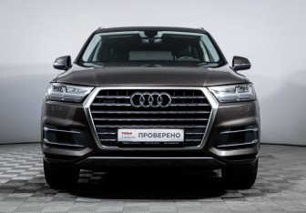 Подержанный автомобиль Audi Q7 2018 года (2 фото)