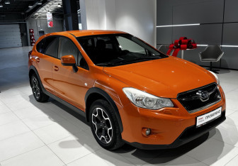 Подержанный автомобиль Subaru XV 2011 года (5 фото)