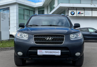 Подержанный автомобиль Hyundai Santa Fe 2006 года (2 фото)