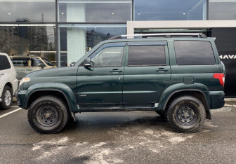 Подержанный автомобиль УАЗ Patriot 2016 года (8 фото)