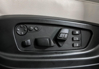 Подержанный автомобиль BMW X6 2013 года (18 фото)