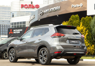 Подержанный автомобиль Nissan X-Trail 2021 года (5 фото)