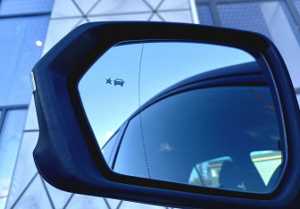 Подержанный автомобиль Chevrolet Equinox 2021 года (19 фото)