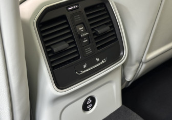 Новый Porsche Macan 2026 (19 фото)