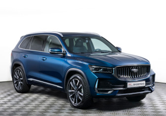 Подержанный автомобиль Geely Monjaro 2024 года (3 фото)