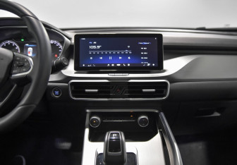 Подержанный автомобиль Geely Coolray 2021 года (7 фото)