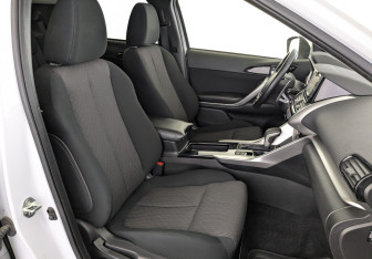 Подержанный автомобиль Mitsubishi Eclipse Cross 2021 года (24 фото)