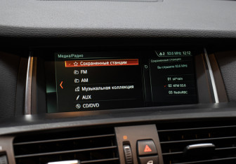 Подержанный автомобиль BMW X3 2013 года (19 фото)