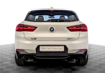 Подержанный автомобиль BMW X2 2019 года (6 фото)