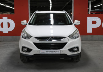 Подержанный автомобиль Hyundai ix35 2012 года (2 фото)