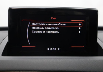 Подержанный автомобиль Audi Q3 2015 года (20 фото)