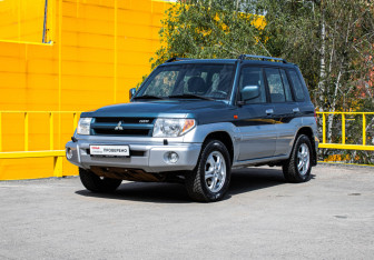 Подержанный автомобиль Mitsubishi Pajero Pinin 2004 года (1 фото)