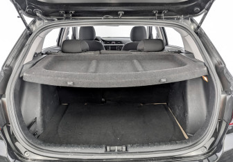 Подержанный автомобиль Kia Rio Hatchback 2020 года (10 фото)