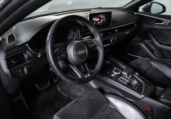 Подержанный автомобиль Audi A5 Liftback 2019 года (15 фото)
