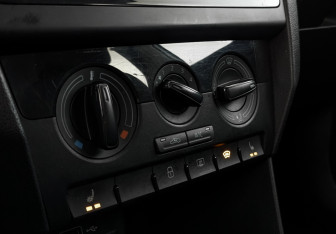 Подержанный автомобиль Skoda Rapid Liftback 2019 года (21 фото)